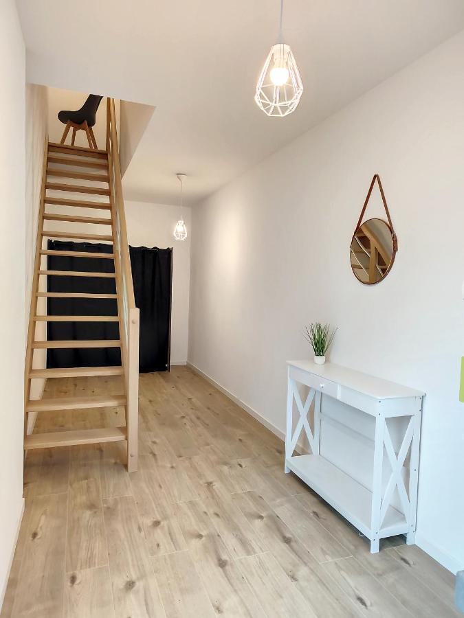 Grand Appart Duplex 6 Pers Gare Wifi Apartment Saint-Quentin  Luaran gambar